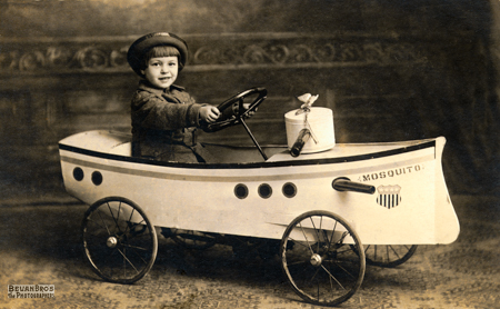 BoyInBoat
