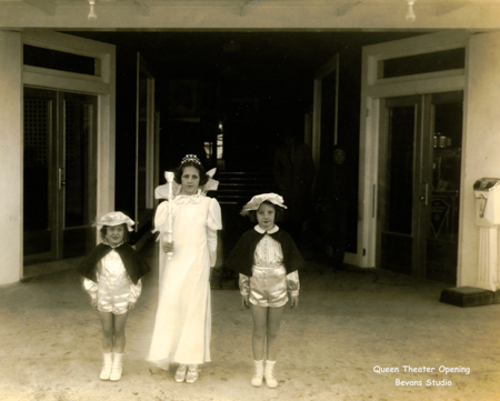 QueenTheaterOpening