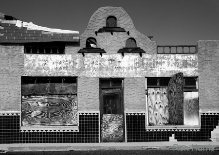 KTexasBuildingTwo2004